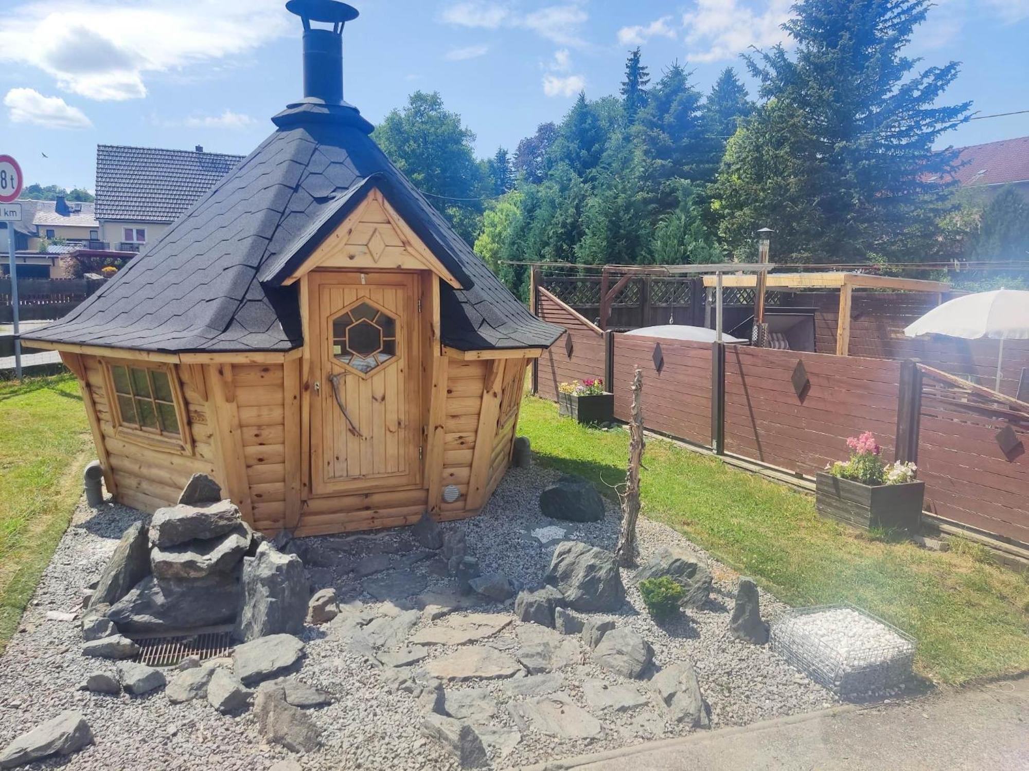 Ferienwohnung Am Hofladen Hellendorf - Saechsische Schweiz Bad Gottleuba-Berggiesshuebel Exterior photo